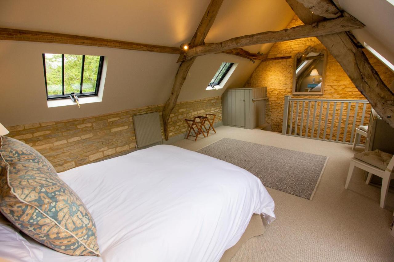 The Potting Shed, 5* Luxury Escape サイレンセスター エクステリア 写真