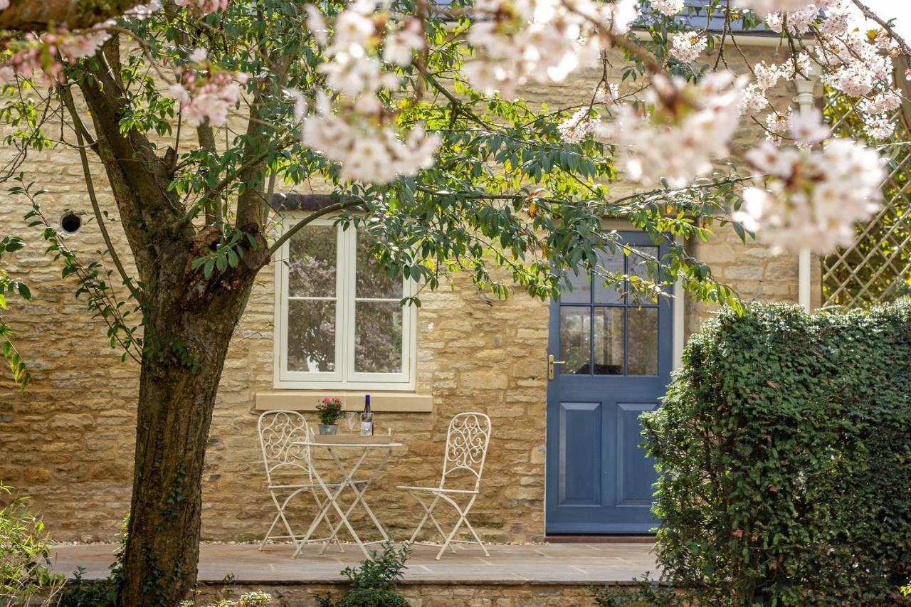 The Potting Shed, 5* Luxury Escape サイレンセスター エクステリア 写真